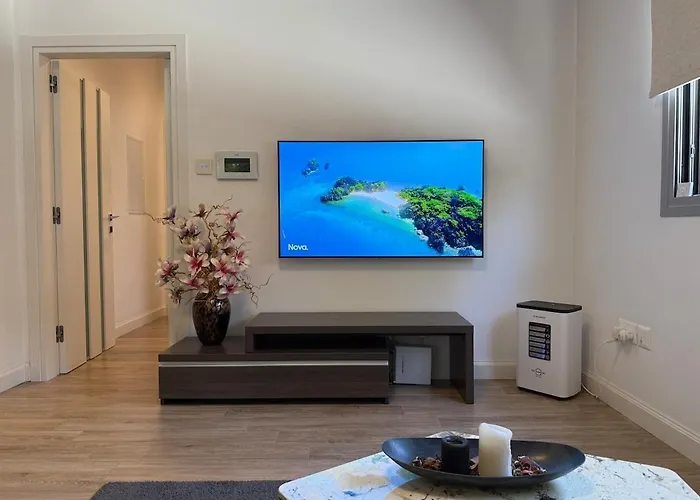 Luxury Seaside Pool Apartmán *